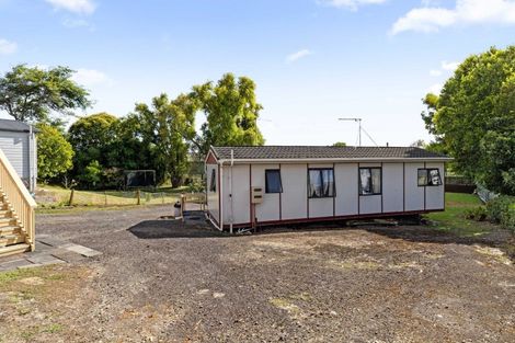 Photo of property in 4 George Street, Waiuku, 2123