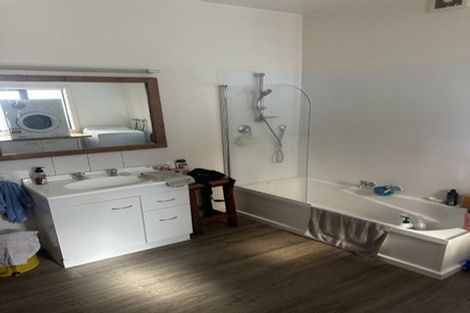 Photo of property in 15 Tireti Road, Titahi Bay, Porirua, 5022