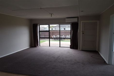 Photo of property in 55 Good Street, Rangiora, 7400