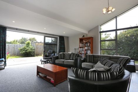 Photo of property in 14 John Street, Otatara, Invercargill, 9879
