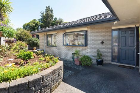 Photo of property in 11 Oakridge Drive, Kerikeri, 0230