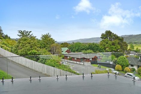 Photo of property in 8a Mccarthy Grove, Clouston Park, Upper Hutt, 5018