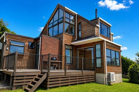 Photo of property in 32 Inlet View, Titahi Bay, Porirua, 5022