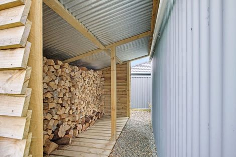 Photo of property in 16 Elizabeth Street, Gore, 9710