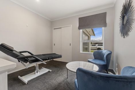 Photo of property in 20 Nellie Drive, Kumeu, 0810