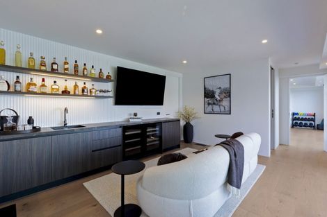 Photo of property in 9 Earnslaw Terrace, Queenstown, 9300