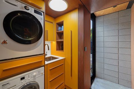 Photo of property in 42 Whitfield Street, Sumner, Christchurch, 8081