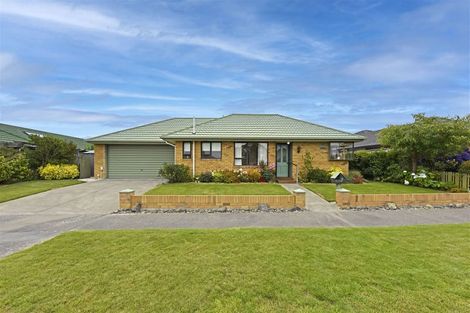 Photo of property in 52 Kintyre Drive, Broomfield, Christchurch, 8042