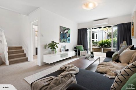 Photo of property in 9 Grattan Place, Freemans Bay, Auckland, 1011