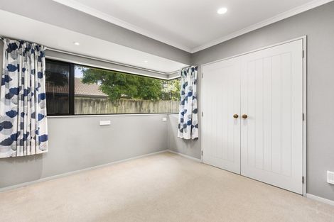 Photo of property in 22 Hoyte Place, Pukehangi, Rotorua, 3015