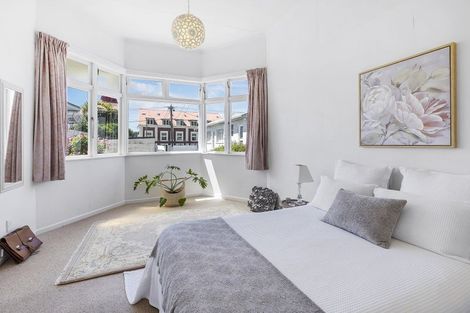 Photo of property in 240 Adelaide Road, Newtown, Wellington, 6021