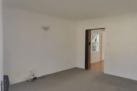 Photo of property in 1/30 Bruce Road, Glenfield, Auckland, 0629