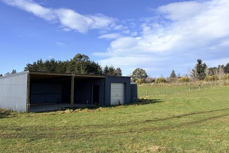 Photo of property in 38 Whitneys Road, Waimate, 7978
