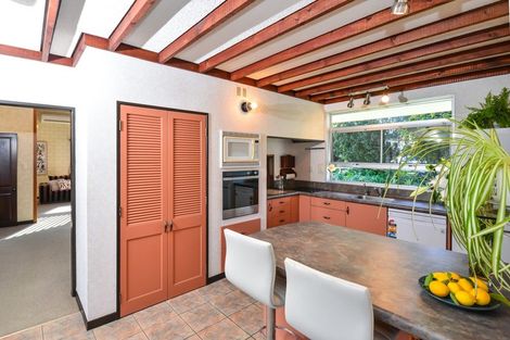 Photo of property in 72 Braid Road, St Andrews, Hamilton, 3200