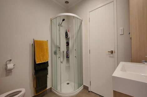 Photo of property in 80 Neil Avenue, Te Atatu Peninsula, Auckland, 0610