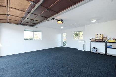 Photo of property in 2/6 Keenagh Rise, Dannemora, Auckland, 2016