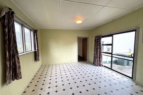 Photo of property in 47 Lowestoft Street, Balclutha, 9230