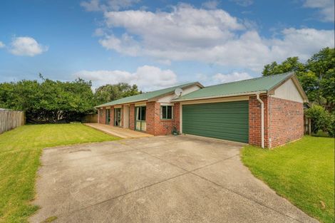 Photo of property in 40 Cholmondeley Crescent, Whitianga, 3510