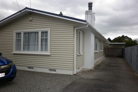 Photo of property in 21 Philip Street, Carterton, 5713