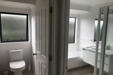 Photo of property in 7 Devana Court, Torbay, Auckland, 0630