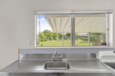 Photo of property in 76 Brandon Street, Featherston, 5710