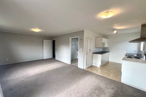 Photo of property in 2/14 Hatherley Place, Clendon Park, Auckland, 2103