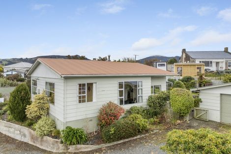Photo of property in 3 Fox Street, Port Chalmers, 9023