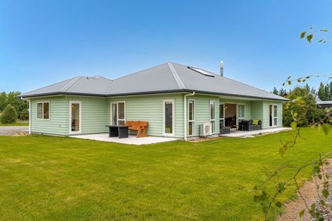 Photo of property in 672e Te Whiti Road, Te Whiti, Masterton, 5884