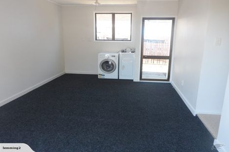 Photo of property in 7/39 Norcross Avenue, Henderson, Auckland, 0612