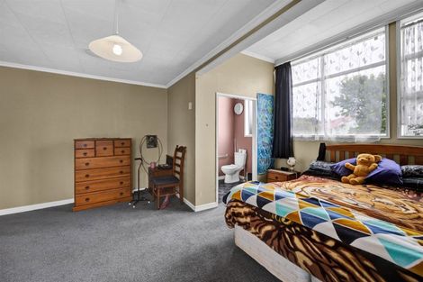 Photo of property in 115 Victoria Street, Hawera, 4610