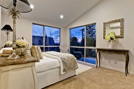 Photo of property in 1b Rae Road, Campbells Bay, Auckland, 0620