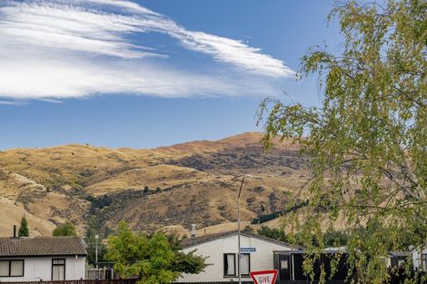 Photo of property in 1b Antimony Crescent, Cromwell, 9310