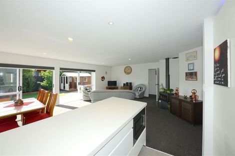 Photo of property in 30 Beauford Place, Parklands, Christchurch, 8083