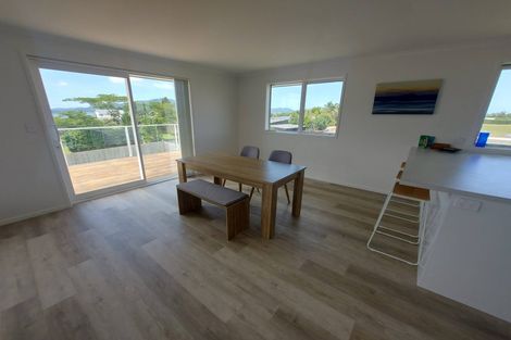 Photo of property in 5 Kahukaka Road, One Tree Point, 0118