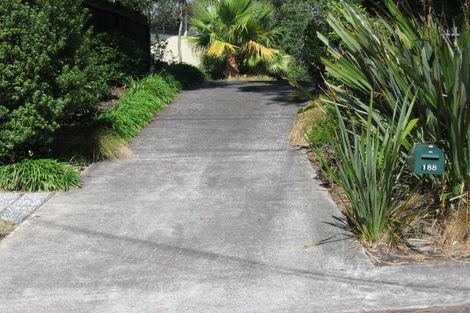 Photo of property in 186 Cliff View Drive, Green Bay, Auckland, 0604