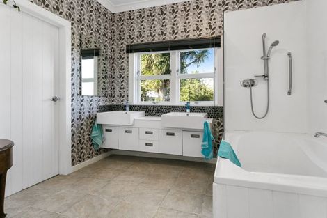 Photo of property in 20 Alpha Street, Cambridge, 3434