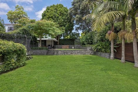 Photo of property in 15 Reimers Avenue, Mount Eden, Auckland, 1024