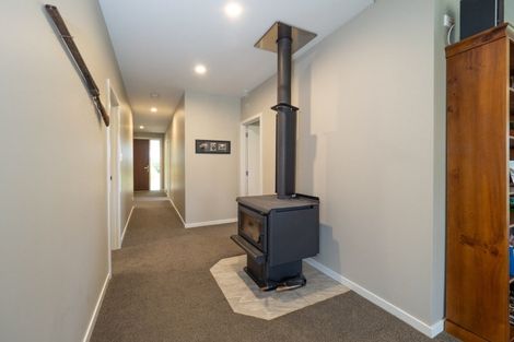 Photo of property in 128 Johnstone Street, Tinwald, Ashburton, 7774