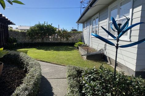 Photo of property in 24 Pembroke Street, Taradale, Napier, 4112