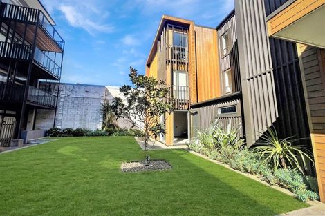 Photo of property in Vedado Apartments, 208/41 Hopper Street, Mount Cook, Wellington, 6011