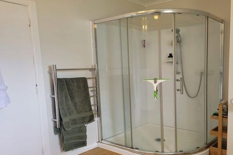 Photo of property in 1/47 Clevedon Road, Papakura, 2110