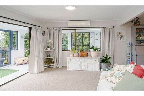 Photo of property in 87 Doves Bay Road, Kerikeri, 0294