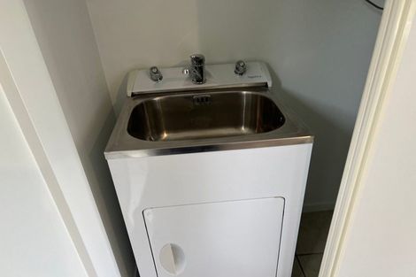 Photo of property in 17 Mahy Place, Rolleston, 7614