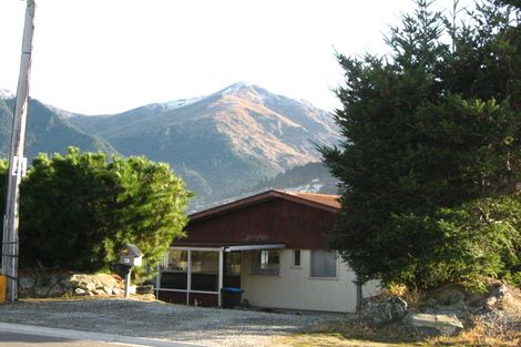 Photo of property in 681 Peninsula Road, Kelvin Heights, Queenstown, 9300