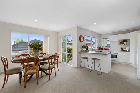 Photo of property in 2/21 Watea Road, Torbay, Auckland, 0630