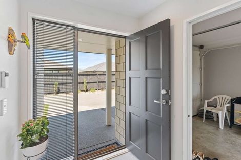 Photo of property in 5 Koreke Lane, Halswell, Christchurch, 8025