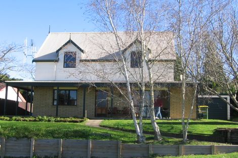 Photo of property in 8 Houhere Place, Pukete, Hamilton, 3200