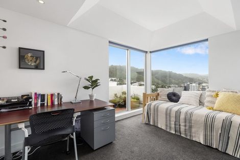 Photo of property in Jellicoe Towers, 191 The Terrace, Wellington Central, Wellington, 6011