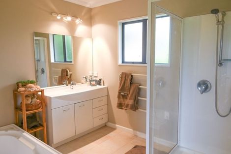 Photo of property in 397 Old Port Road, Warepa, Balclutha, 9273