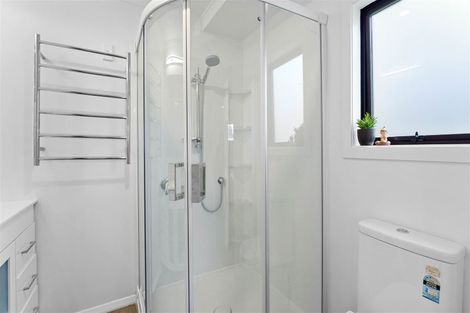 Photo of property in 79 Matai Road, Raumati South, Paraparaumu, 5032